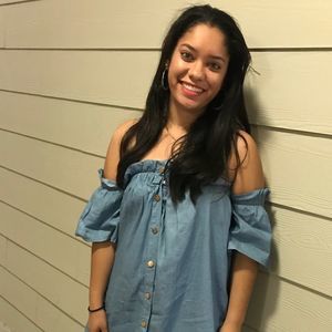 Meet your Posher, Kayla ruby